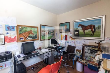 Casa à venda com 230m², 3 quartos e 5 vagasQuarto 2