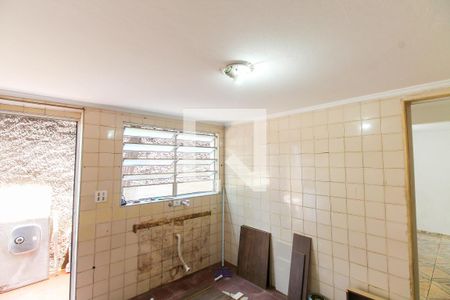 Cozinha de casa para alugar com 1 quarto, 50m² em Vila Esperança, São Paulo