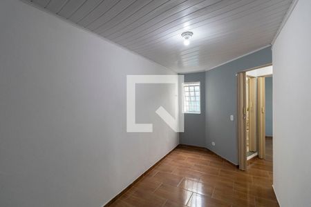 Quarto 1 de casa para alugar com 2 quartos, 55m² em Vila Ré, São Paulo