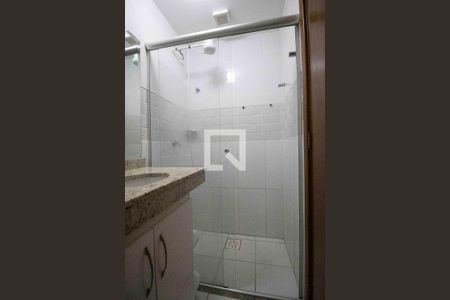 Apartamento para alugar com 59m², 2 quartos e 1 vaga Apartamento para alugar com 59m², 2 quartos e 1 vagaBanheiro social