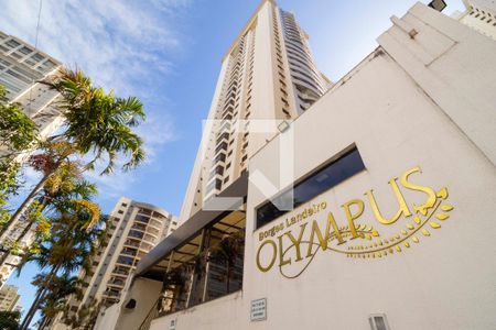 Apartamento para alugar com 59m², 2 quartos e 1 vaga Apartamento para alugar com 59m², 2 quartos e 1 vagaFachada