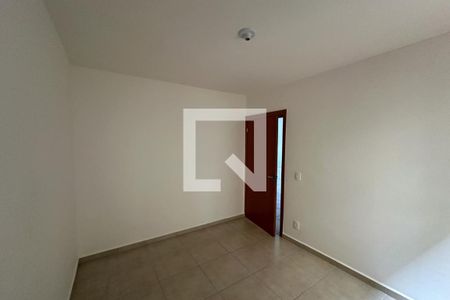 Dormitório 01 de apartamento para alugar com 2 quartos, 44m² em Via Norte, Ribeirão Preto