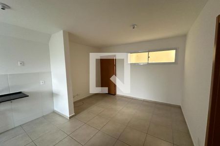 Sala de apartamento para alugar com 2 quartos, 44m² em Via Norte, Ribeirão Preto