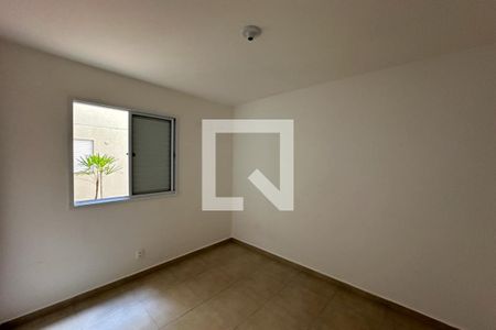 Dormitório 02 de apartamento para alugar com 2 quartos, 44m² em Via Norte, Ribeirão Preto