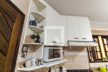 Casa à venda com 150m², 3 quartos e 3 vagas Casa à venda com 150m², 3 quartos e 3 vagasCozinha