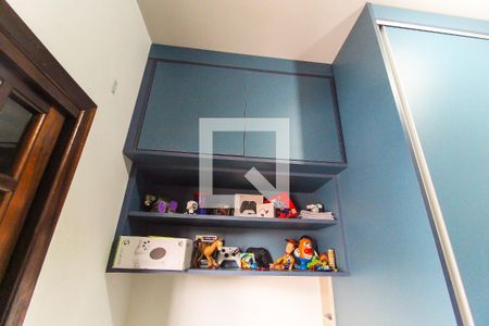 Casa à venda com 150m², 3 quartos e 3 vagas Casa à venda com 150m², 3 quartos e 3 vagasQuarto 2