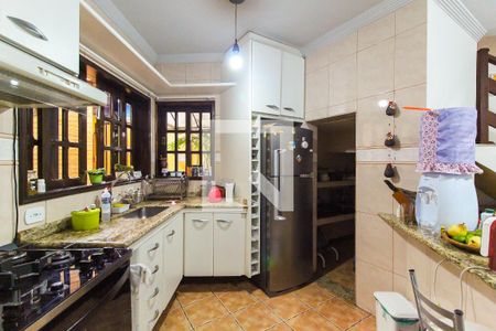 Casa à venda com 150m², 3 quartos e 3 vagas Casa à venda com 150m², 3 quartos e 3 vagasCozinha