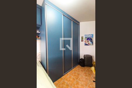 Casa à venda com 150m², 3 quartos e 3 vagas Casa à venda com 150m², 3 quartos e 3 vagasQuarto 2