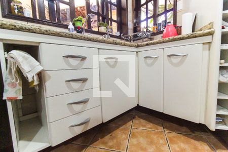 Casa à venda com 150m², 3 quartos e 3 vagas Casa à venda com 150m², 3 quartos e 3 vagasCozinha