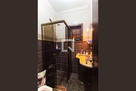 Casa à venda com 150m², 3 quartos e 3 vagas Casa à venda com 150m², 3 quartos e 3 vagasBanheiro 2