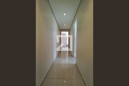 Corredor  de apartamento à venda com 2 quartos, 60m² em Vila Satúrnia, Campinas