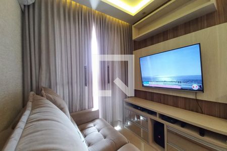 Sala TV de apartamento à venda com 2 quartos, 60m² em Vila Satúrnia, Campinas