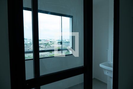 Sacada porta de apartamento para alugar com 1 quarto, 29m² em Bonfim, Osasco