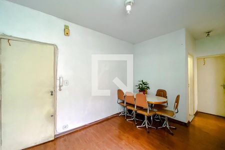 Sala de apartamento para alugar com 1 quarto, 48m² em Vila Regente Feijó, São Paulo