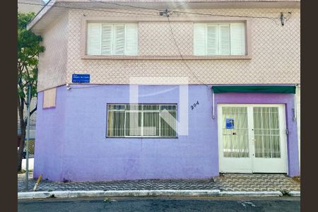 Casa à venda com 162m², 3 quartos e 4 vagasFachada