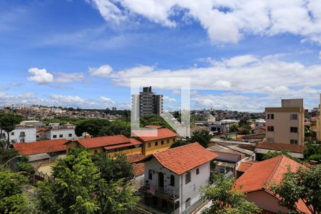 Vista de apartamento à venda com 2 quartos, 70m² em Esplanada, Belo Horizonte