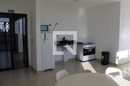 Apartamento para alugar com 48m², 2 quartos e 1 vagaÁrea comum - Salão de festas