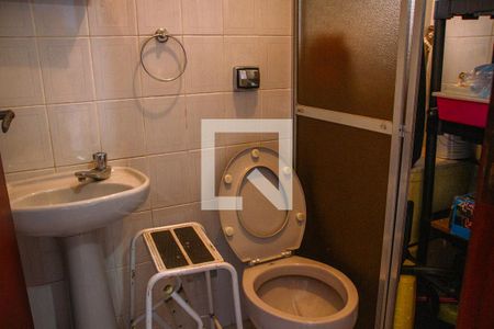 Casa à venda com 179m², 4 quartos e 2 vagasBanheiro de serviço