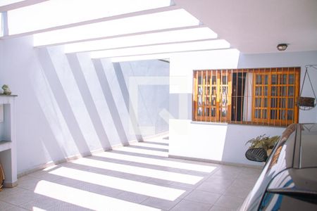 Casa à venda com 179m², 4 quartos e 2 vagasGaragem