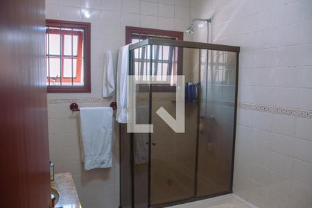 Casa à venda com 179m², 4 quartos e 2 vagasBanheiro da Suíte 2