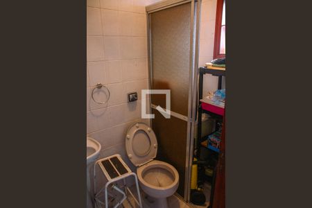 Casa à venda com 179m², 4 quartos e 2 vagasBanheiro de serviço