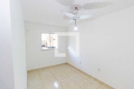 Suíte de casa para alugar com 2 quartos, 55m² em Irajá, Rio de Janeiro