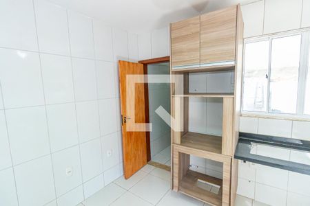 Casa para alugar com 55m², 2 quartos e 3 vagas Casa para alugar com 55m², 2 quartos e 3 vagasCozinha