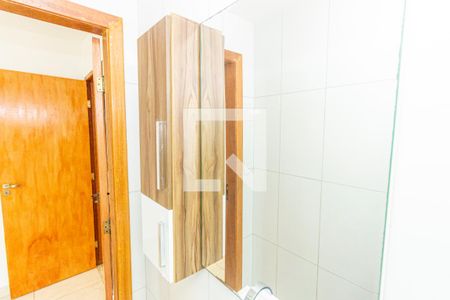 Casa para alugar com 55m², 2 quartos e 3 vagas Casa para alugar com 55m², 2 quartos e 3 vagasBanheiro da Suíte
