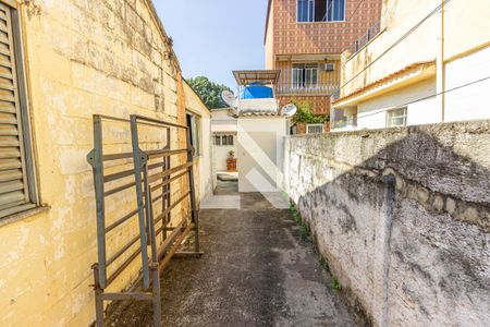 Casa para alugar com 55m², 2 quartos e 3 vagas Casa para alugar com 55m², 2 quartos e 3 vagasQuintal