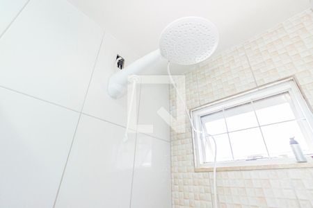 Casa para alugar com 55m², 2 quartos e 3 vagas Casa para alugar com 55m², 2 quartos e 3 vagasBanheiro da Suíte