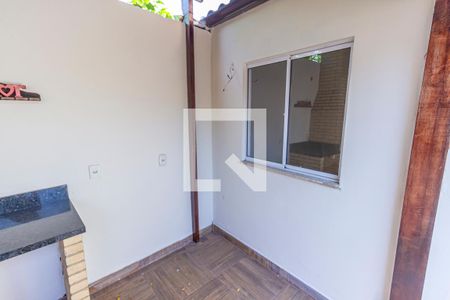 Casa para alugar com 55m², 2 quartos e 3 vagas Casa para alugar com 55m², 2 quartos e 3 vagasQuintal