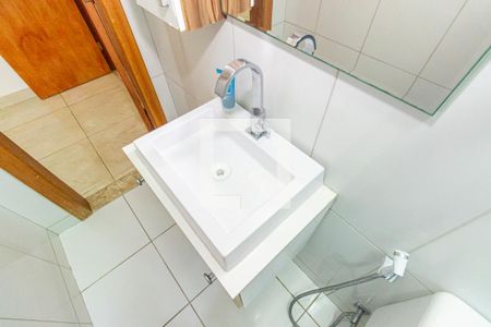 Casa para alugar com 55m², 2 quartos e 3 vagas Casa para alugar com 55m², 2 quartos e 3 vagasBanheiro da Suíte