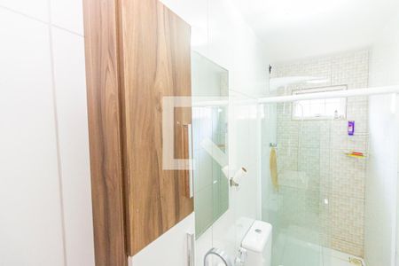 Casa para alugar com 55m², 2 quartos e 3 vagas Casa para alugar com 55m², 2 quartos e 3 vagasBanheiro da Suíte