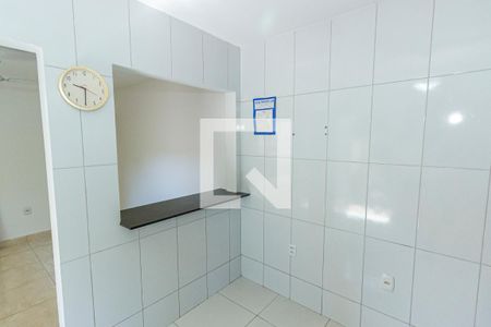 Casa para alugar com 55m², 2 quartos e 3 vagas Casa para alugar com 55m², 2 quartos e 3 vagasCozinha