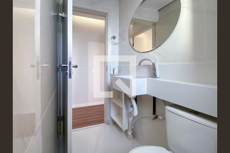 Apartamento para alugar com 42m², 2 quartos e sem vaga Apartamento para alugar com 42m², 2 quartos e sem vagaBanheiro