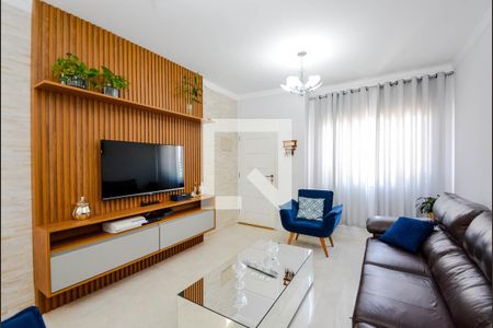 Casa de condomínio à venda com 140m², 3 quartos e 2 vagasSala de Estar