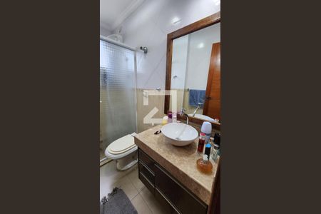 Casa para alugar com 120m², 3 quartos e 2 vagas Casa para alugar com 120m², 3 quartos e 2 vagasBanheiro da Suíte