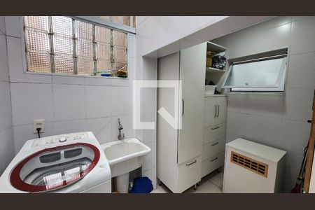 Casa para alugar com 120m², 3 quartos e 2 vagas Casa para alugar com 120m², 3 quartos e 2 vagasÁrea de Serviço