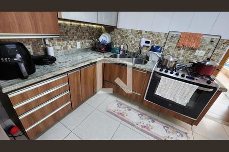 Casa para alugar com 120m², 3 quartos e 2 vagas Casa para alugar com 120m², 3 quartos e 2 vagasCozinha