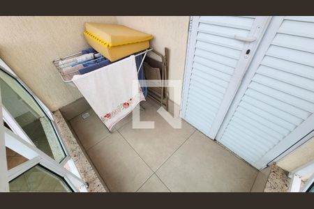 Casa para alugar com 120m², 3 quartos e 2 vagas Casa para alugar com 120m², 3 quartos e 2 vagasVaranda