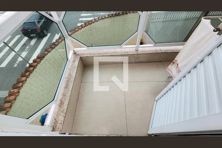 Casa para alugar com 120m², 3 quartos e 2 vagas Casa para alugar com 120m², 3 quartos e 2 vagasVaranda