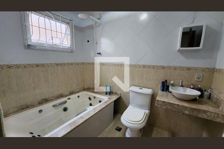 Casa para alugar com 120m², 3 quartos e 2 vagas Casa para alugar com 120m², 3 quartos e 2 vagasBanheiro 2