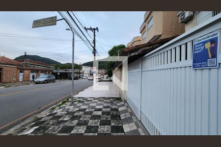 Casa para alugar com 120m², 3 quartos e 2 vagas Casa para alugar com 120m², 3 quartos e 2 vagasVista da Rua