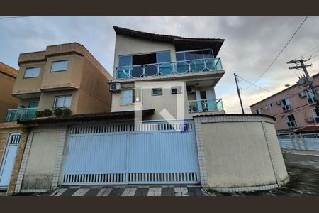 Casa para alugar com 120m², 3 quartos e 2 vagas Casa para alugar com 120m², 3 quartos e 2 vagasFachada