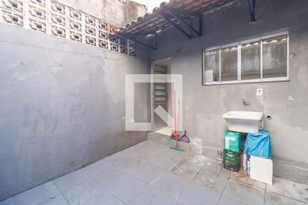 Casa de condomínio à venda com 100m², 2 quartos e 2 vagasÁrea de Serviço