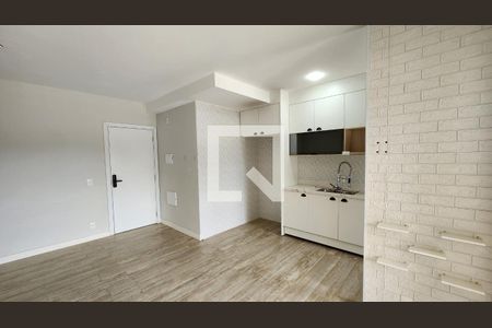 Sala de apartamento para alugar com 2 quartos, 67m² em Jardim Tereza Cristina, Jundiaí