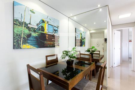 Sala - Mesa e Cadeiras de apartamento para alugar com 2 quartos, 55m² em Alto do Pari, São Paulo