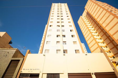 Apartamento à venda com 42m², 1 quarto e sem vagaFachada 