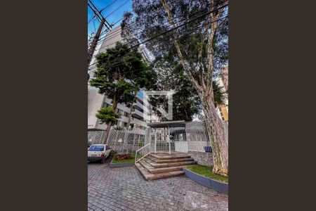 Apartamento à venda com 160m², 4 quartos e 2 vagasFachada e portaria