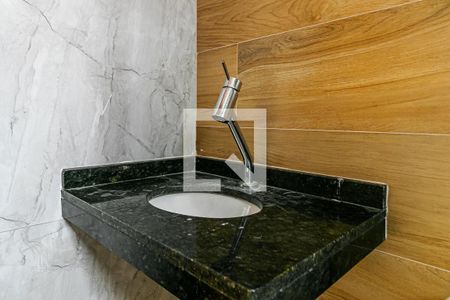 Casa à venda com 114m², 3 quartos e 4 vagasBanheiro da Suíte 3